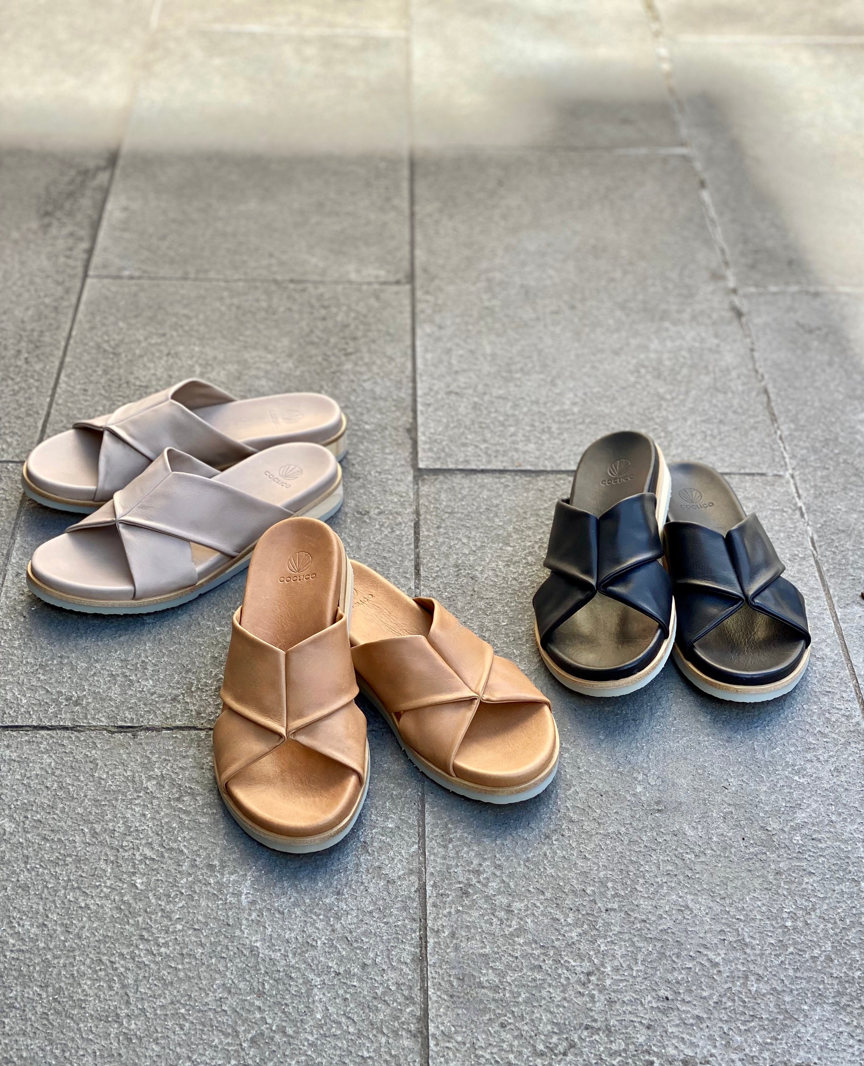 Pasque Sandal