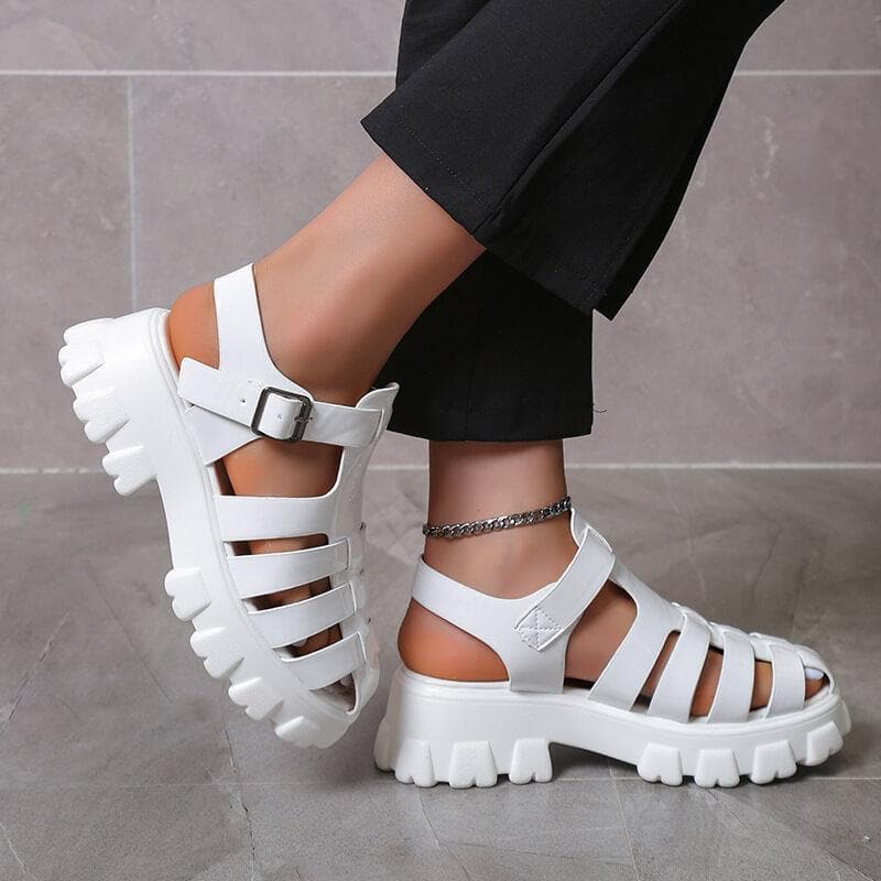 Round Toe Platform Sandals