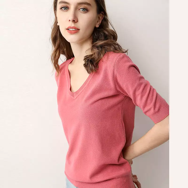 Short-sleeved women's v-neck half-sleeve top