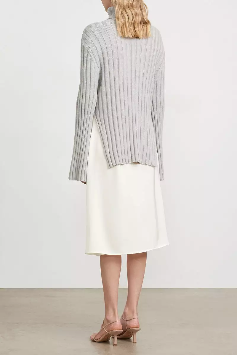 THE RIBBED TURTLENECK - GREY MELANGE